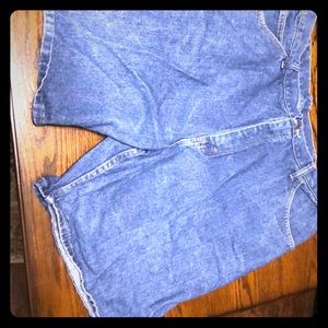 Wrangler relaxed fit shorts